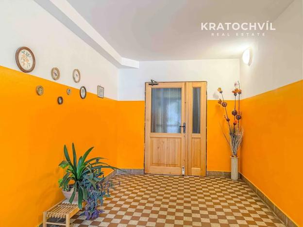 Pronájem bytu 1+kk, Praha - Bohnice, Toruňská, 33 m2
