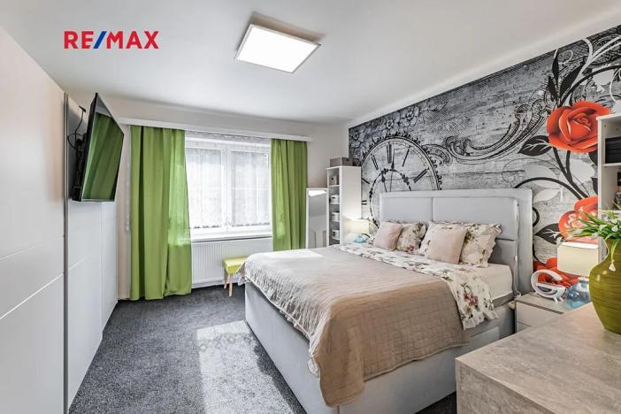 Prodej činžovního domu, České Velenice, Komenského, 247 m2