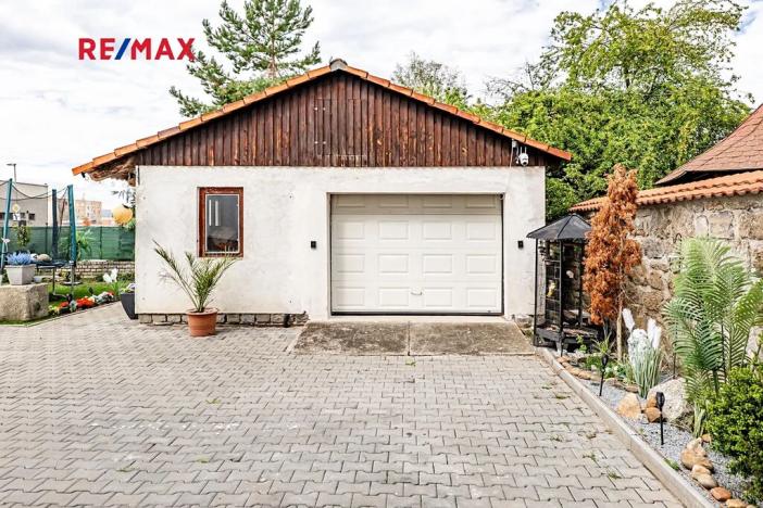 Prodej vícegeneračního domu, České Velenice, Komenského, 247 m2