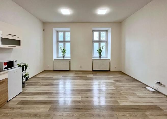 Pronájem bytu 1+kk, Brno, Lidická, 36 m2