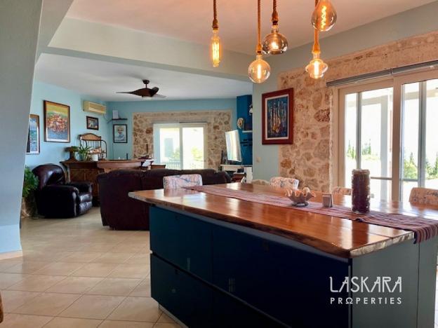 Prodej rodinného domu, Kefalonia, Argostoli, Eleios-Pronnoi, Řecko, 200 m2