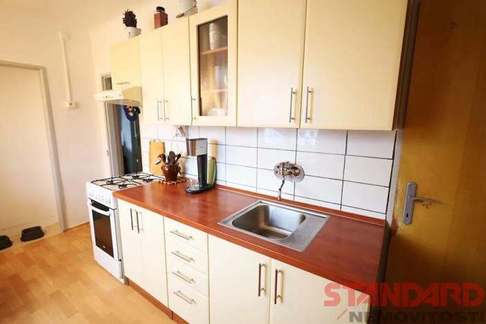 Pronájem bytu 2+1, Tlučná, V Rybníčkách, 71 m2