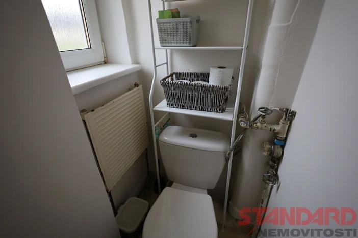 Pronájem bytu 2+1, Tlučná, V Rybníčkách, 71 m2