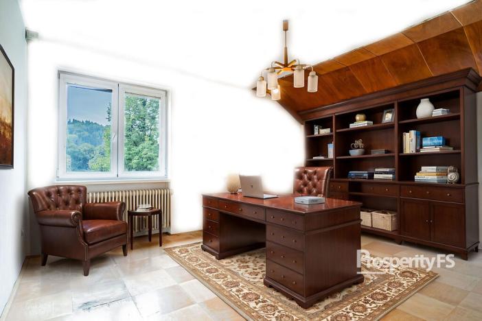 Prodej rodinného domu, Janovice, 250 m2