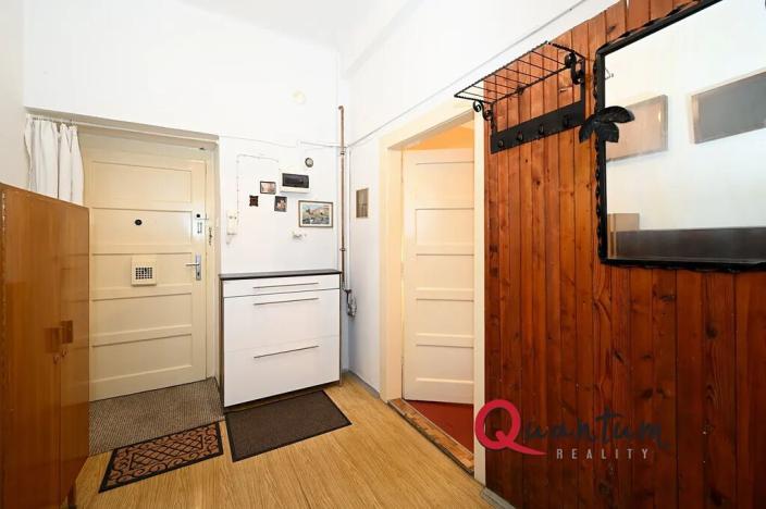 Pronájem bytu 1+1, Praha - Holešovice, Stupkova, 53 m2