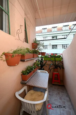 Pronájem bytu 1+1, Praha - Holešovice, Stupkova, 53 m2