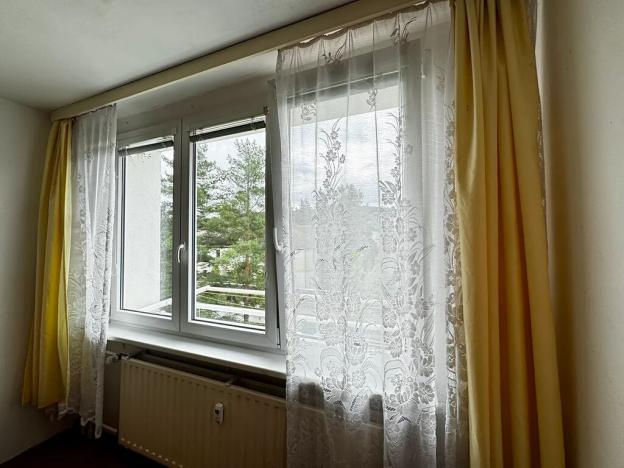 Prodej bytu 2+kk, Jince, Zborovská, 45 m2