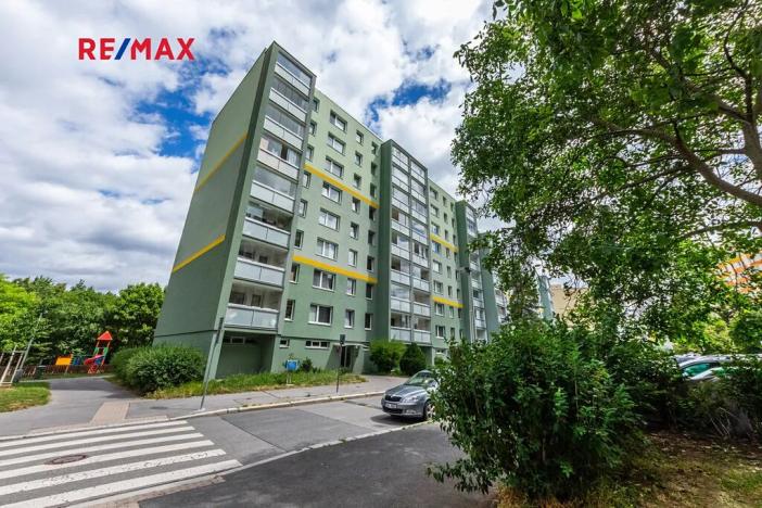 Pronájem bytu 1+1, Praha - Háje, Hekrova, 31 m2