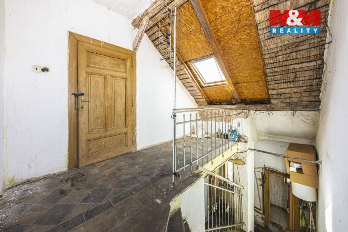 Prodej obchodního prostoru, Uhlířské Janovice, Komenského, 155 m2