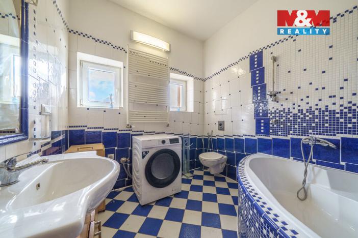 Prodej činžovního domu, Karlovy Vary - Bohatice, Jáchymovská, 700 m2