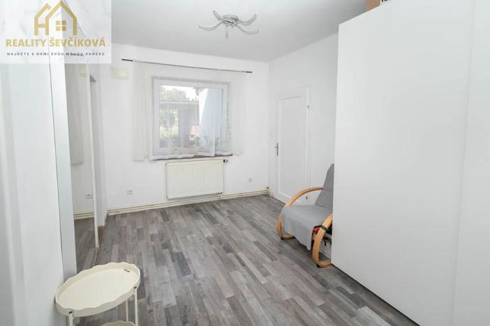 Prodej rodinného domu, Nechanice, 180 m2