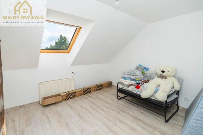 Prodej rodinného domu, Nechanice, 180 m2