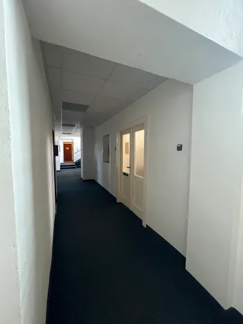 Pronájem kanceláře, Hradec Králové, Ječná, 67 m2