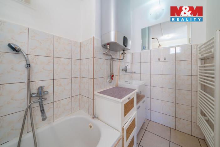 Pronájem bytu 2+1, Cheb, Na Hradčanech, 61 m2