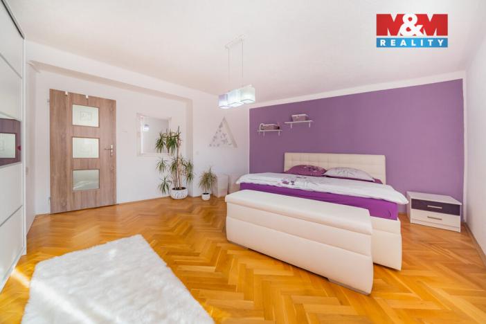 Pronájem bytu 2+1, Cheb, Na Hradčanech, 61 m2