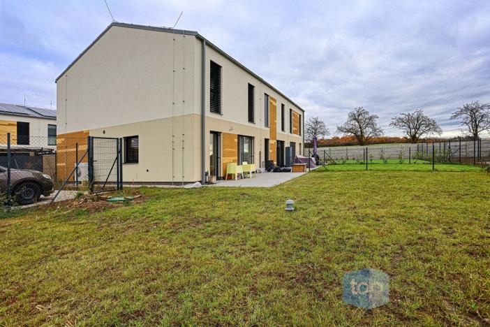 Prodej rodinného domu, Horoušany, Opálkova, 97 m2