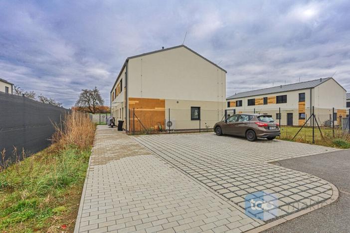 Prodej rodinného domu, Horoušany, Opálkova, 97 m2