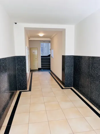 Prodej bytu 3+kk, Praha - Podolí, Podolská, 74 m2