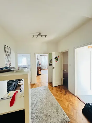 Prodej bytu 3+kk, Praha - Podolí, Podolská, 74 m2