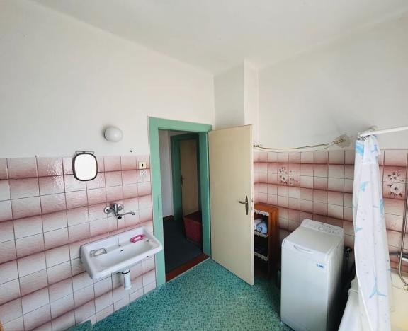 Prodej rodinného domu, Kamenné Žehrovice, Revoluční, 280 m2