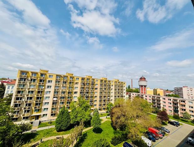 Prodej bytu 2+1, Břeclav, Slovácká, 51 m2