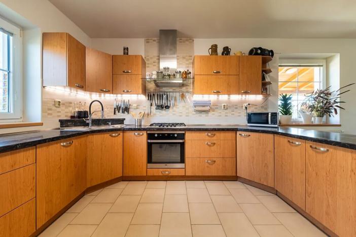 Prodej rodinného domu, Letiny, 282 m2