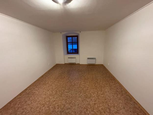Pronájem bytu 1+kk, Jeseník, Masarykovo nám., 30 m2