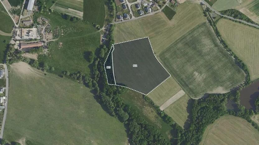 Prodej podílu pole, Křížkový Újezdec, 15102 m2