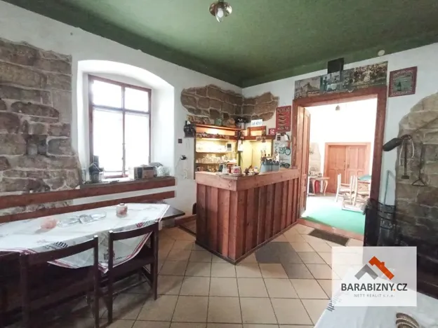 Prodej obchodního prostoru, Dvůr Králové nad Labem, 400 m2