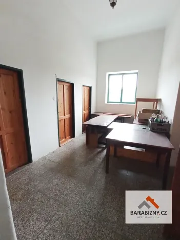 Prodej obchodního prostoru, Dvůr Králové nad Labem, 400 m2