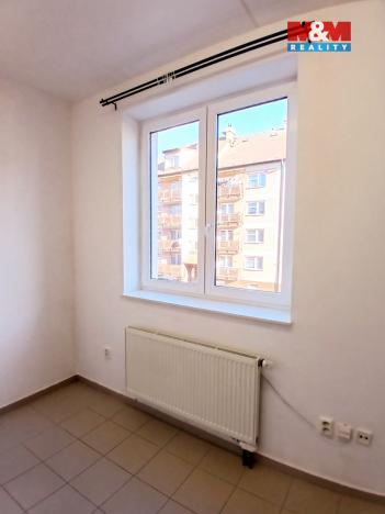 Pronájem obchodního prostoru, Pelhřimov, U Rendlíku, 75 m2