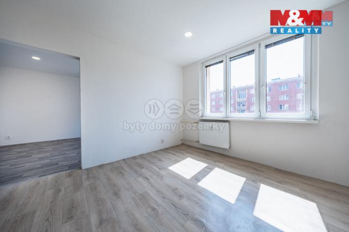 Pronájem bytu 1+1, Žatec, Černobýla, 35 m2