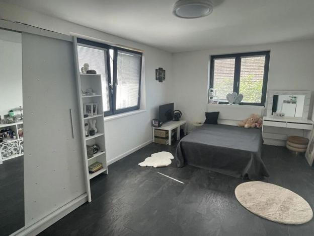 Prodej rodinného domu, Jeneč, Malé náměstí, 192 m2