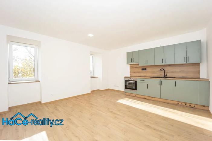 Pronájem bytu 1+kk, Kvasiny, 35 m2