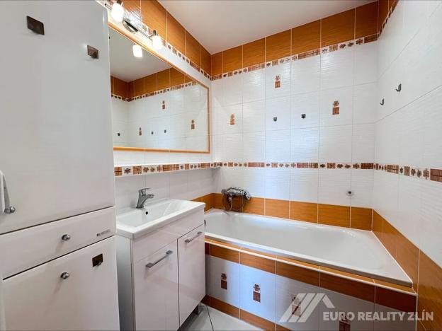 Pronájem bytu 4+1, Zlín, Slunečná, 91 m2