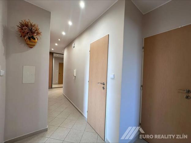 Pronájem bytu 4+1, Zlín, Slunečná, 91 m2