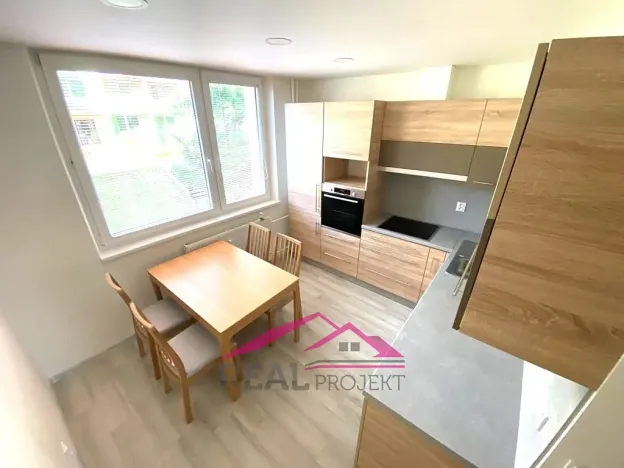 Pronájem bytu 2+1, Tišnov, Květnická, 54 m2