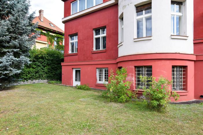 Pronájem kanceláře, Praha - Vinohrady, Benešovská, 38 m2