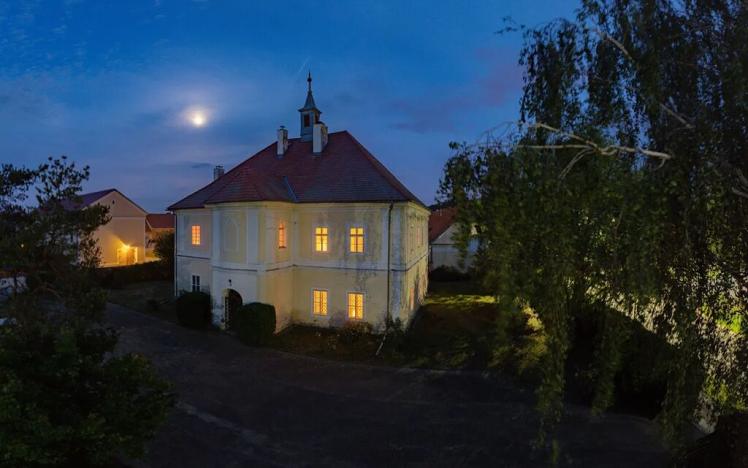 Prodej domu, Hlízov, 593 m2