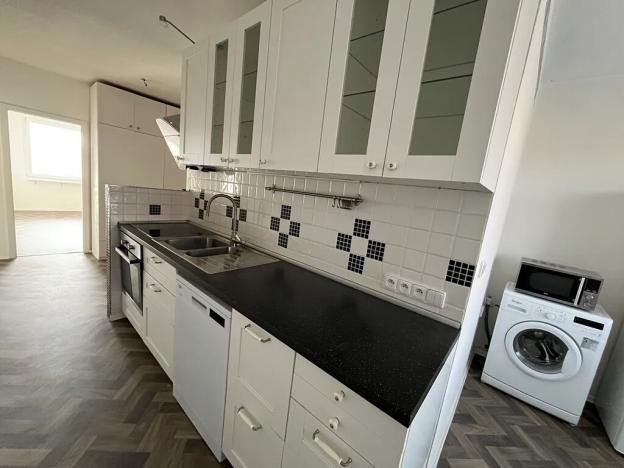 Pronájem bytu 2+1, Chomutov, 17. listopadu, 58 m2