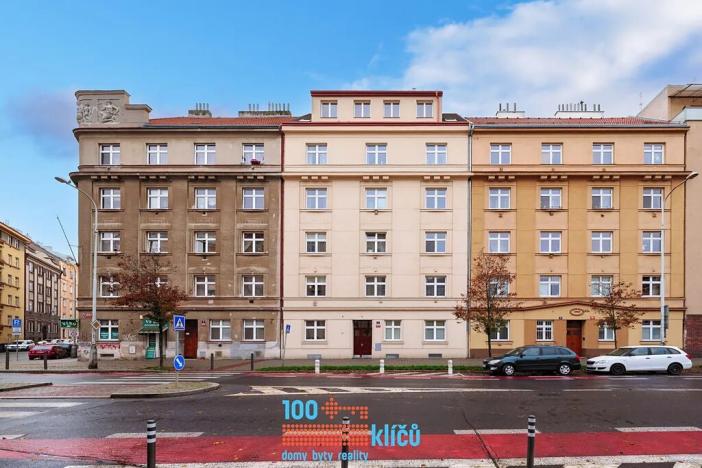 Pronájem bytu 1+kk, Praha - Holešovice, U Uranie, 26 m2