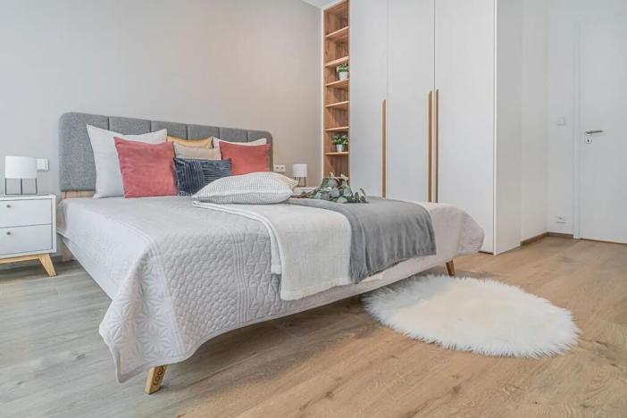 Pronájem bytu 3+kk, Praha - Prosek, Litoměřická, 84 m2