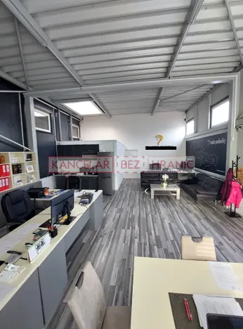 Pronájem skladu, Uherské Hradiště, Jaktáře, 210 m2