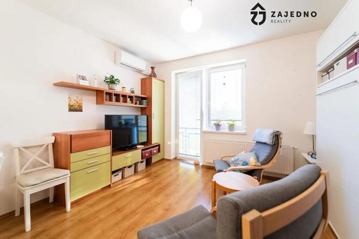 Pronájem bytu 2+kk, Rajhrad, Klášterní Dvůr, 60 m2