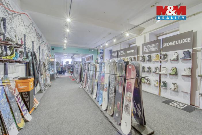 Pronájem restaurace, Plzeň - Vnitřní Město, Františkánská, 598 m2