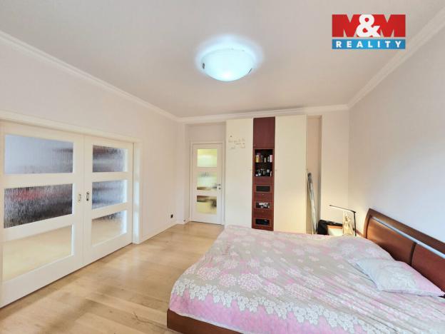 Prodej bytu 3+1, Praha - Dejvice, Mydlářka, 105 m2