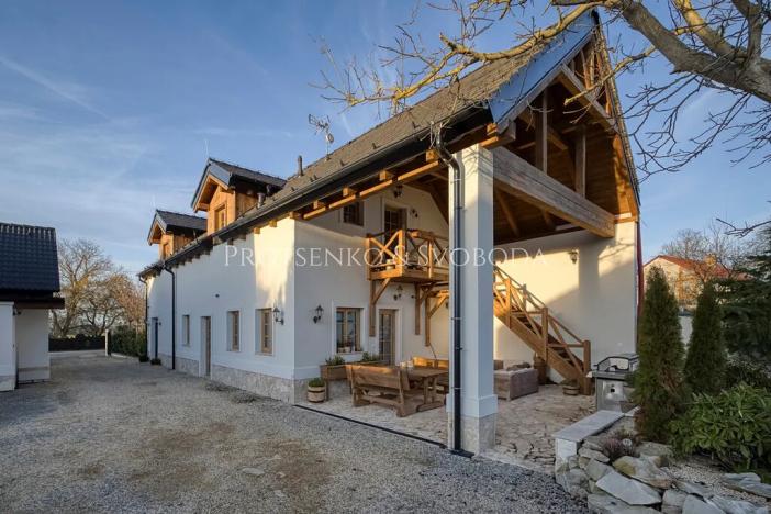 Prodej činžovního domu, Lipí, 197 m2