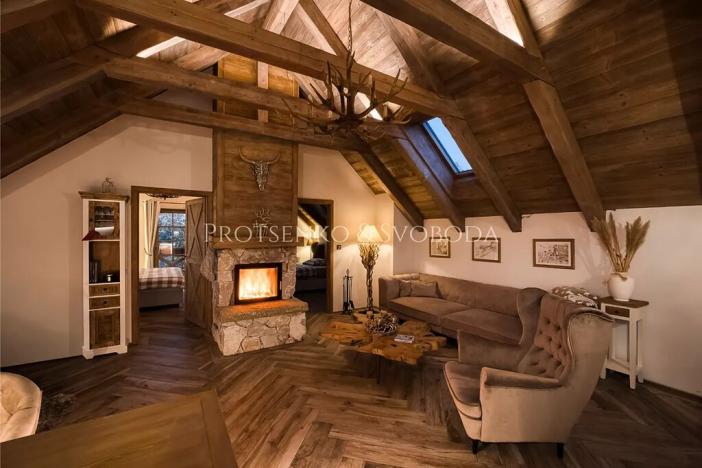 Prodej vícegeneračního domu, Lipí, 197 m2