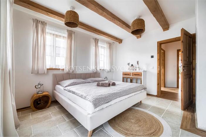 Prodej vícegeneračního domu, Lipí, 197 m2