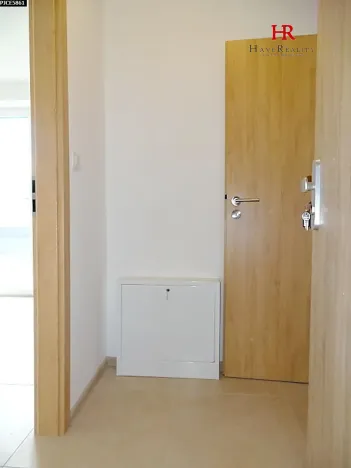 Pronájem bytu 1+kk, Týnec nad Sázavou, 25 m2